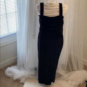 Size 8, Black, velvet dress w/ split